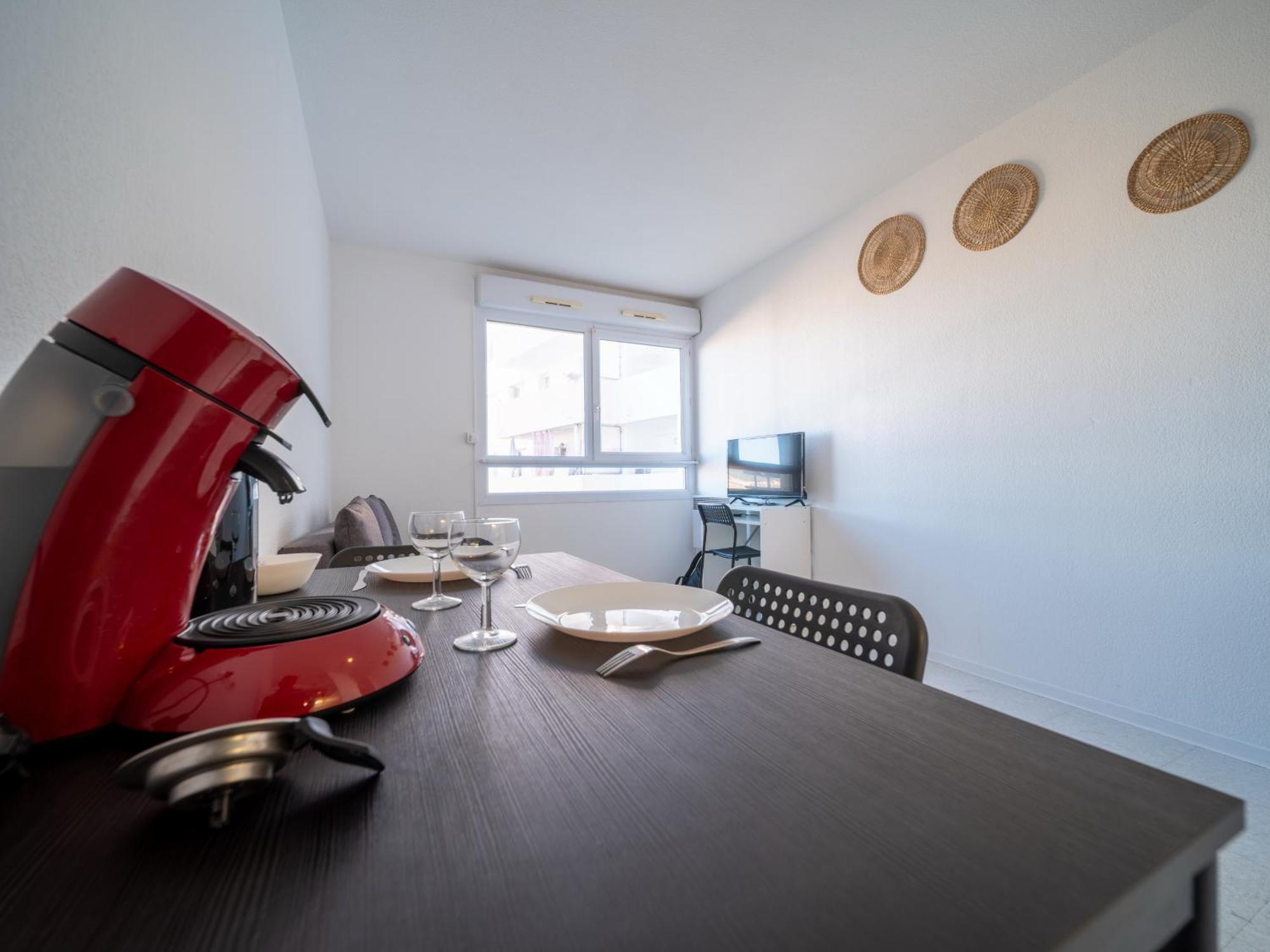 Appartement Tout Equipe A 6Min De La Gare St Charles Marseille Exterior photo