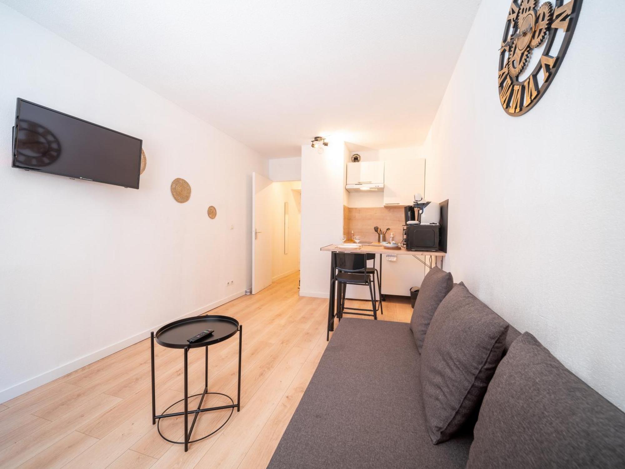 Appartement Tout Equipe A 6Min De La Gare St Charles Marseille Exterior photo