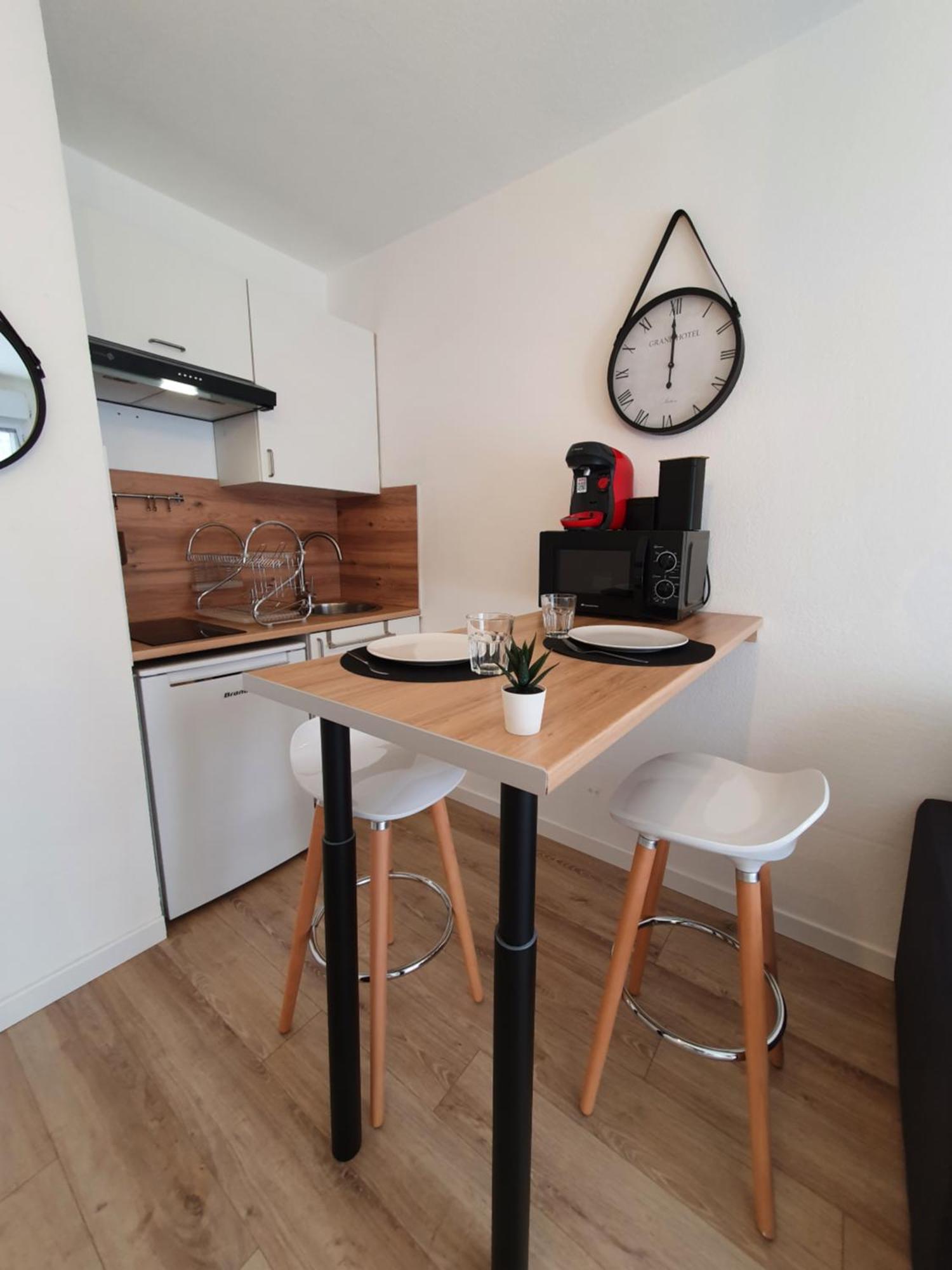 Appartement Tout Equipe A 6Min De La Gare St Charles Marseille Exterior photo